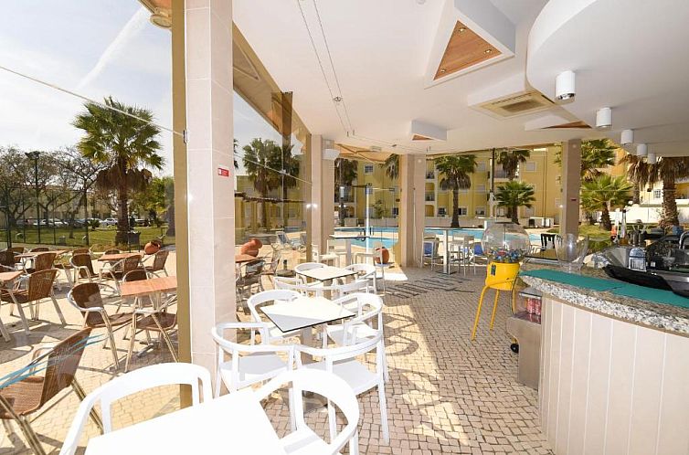 Praia da Lota Resort – Beachfront Apartments