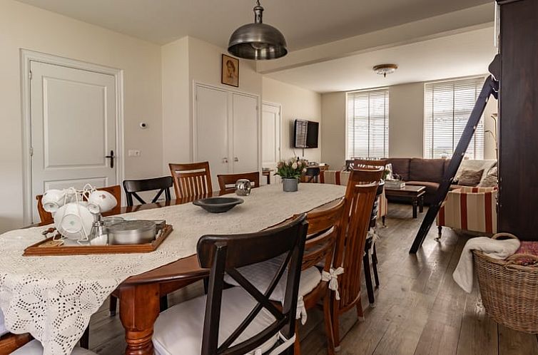 Vakantiehuisje in Wolphaartsdijk