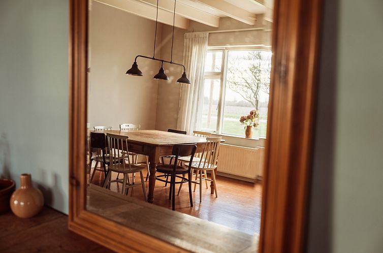 Ruime 10-persoons vakantiewoning met drie douches in