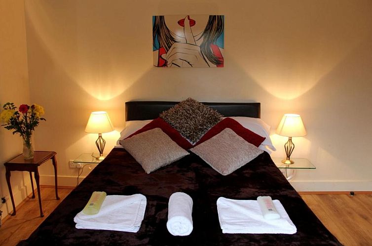 The Crystal Lodge Hotel