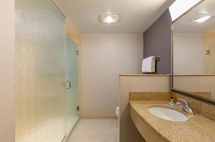 Courtyard by Marriott Madison West / Middleton