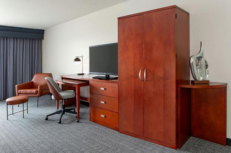 Courtyard by Marriott Madison West / Middleton
