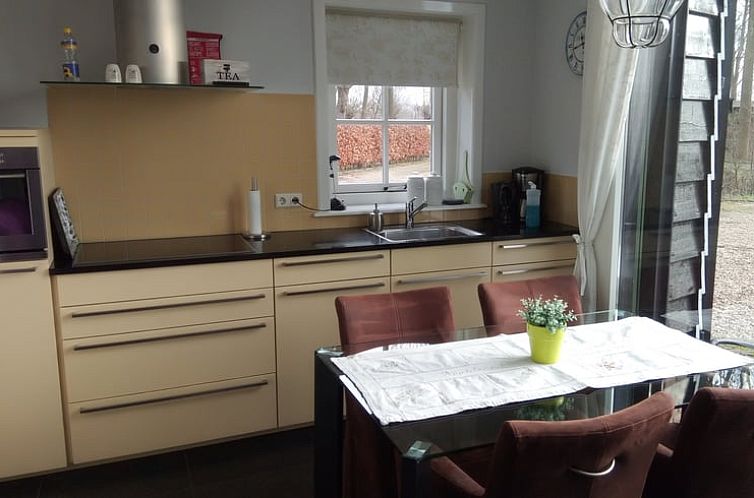 Vakantiehuisje in Kwadendamme