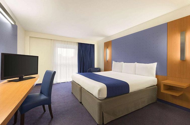 Ramada London North