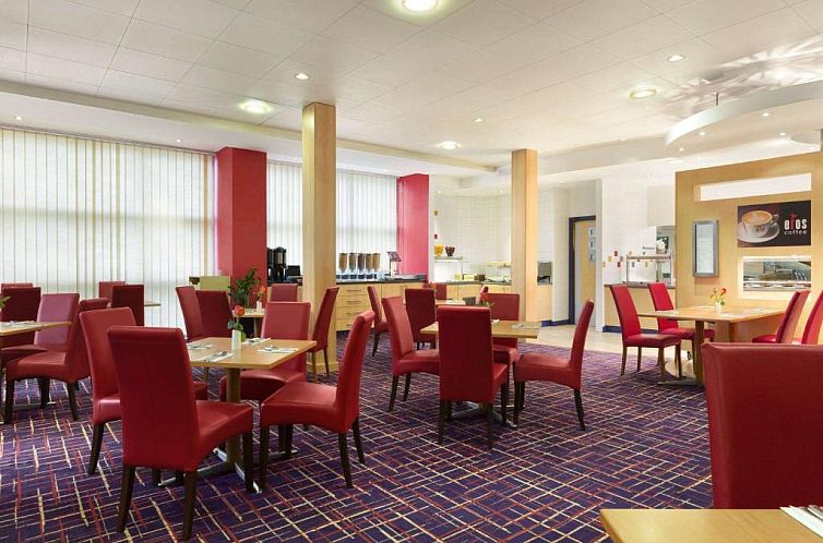 Ramada London North