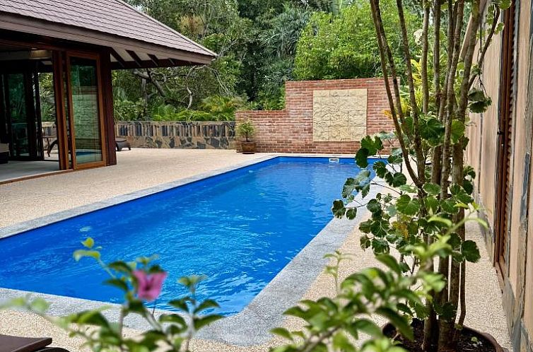 Koh Jum Beach Villas "A member of Secret Retreats"