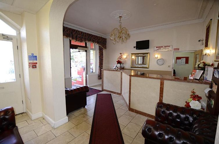 Cranbrook Hotel