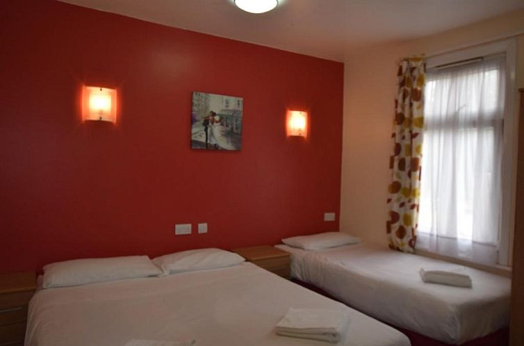 Cranbrook Hotel