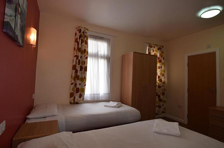 Cranbrook Hotel