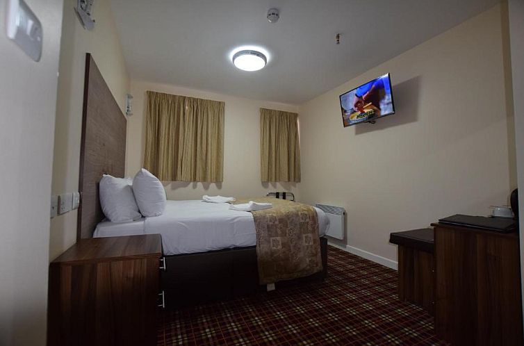Lucky 8 Hotel