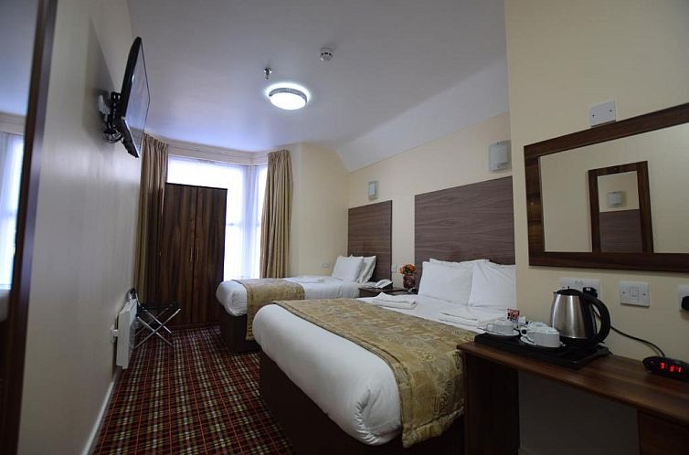 Lucky 8 Hotel