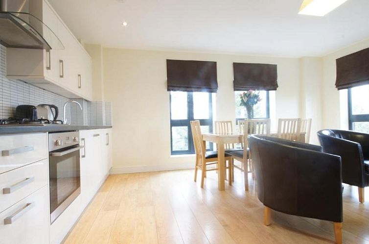 Lodge Drive Serviced Apartments