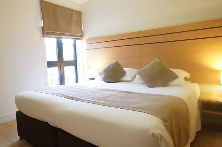 Lodge Drive Serviced Apartments