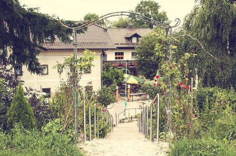 Land-gut-Hotel Gasthof Waldschänke