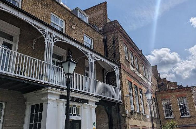 Richmond Hill Hotel