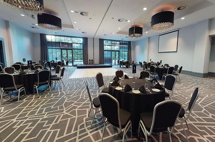 Village Hotel London Watford