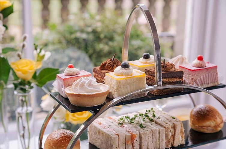 Oatlands Park Hotel