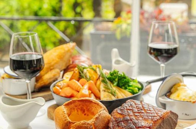 Oatlands Park Hotel