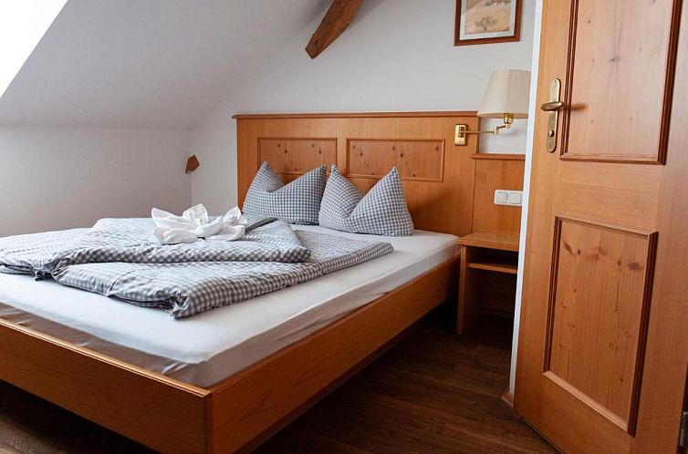 Landhotel & Gasthof Baiernrain