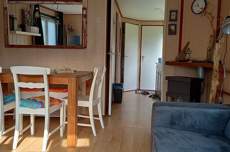 Appartement Gemütliches Mobilheim mit 3 Schlafzimmern
