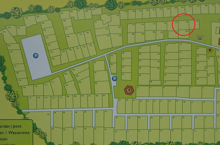 Appartement Gemütliches Mobilheim mit 3 Schlafzimmern