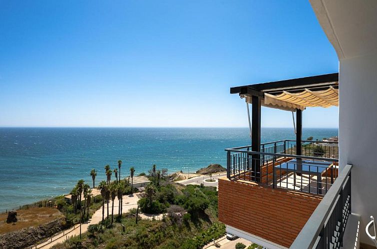 Olée Nerja Holiday Rentals by Fuerte Group