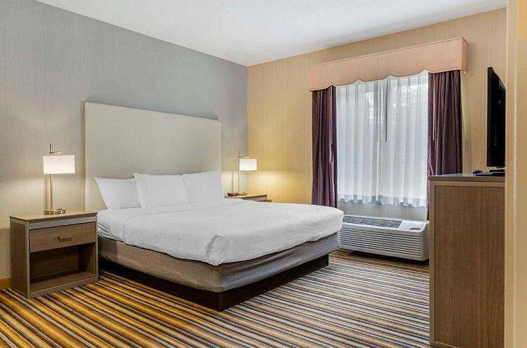 Best Western Plus New England Inn & Suites