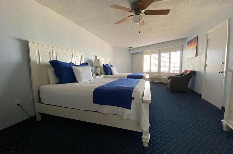 Coral Sands Inn