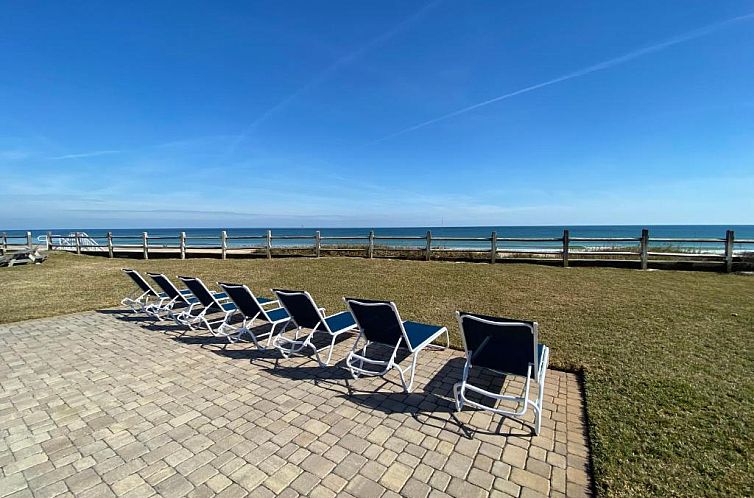 Coral Sands Inn