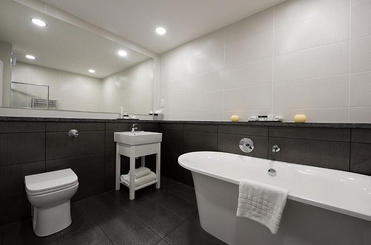 Bromley Court Hotel London