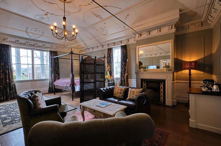 The Bulls Head Hotel