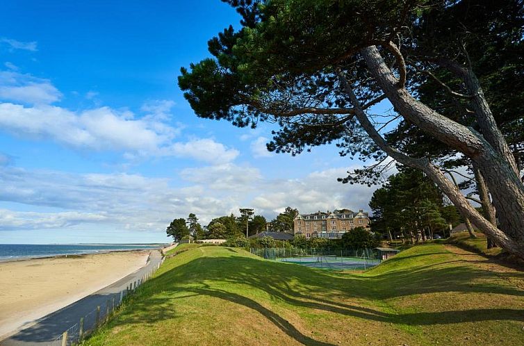 Golf View Hotel & Spa