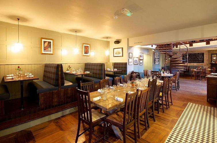 Kew Gardens Hotel