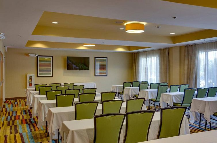 Fairfield Inn and Suites by Marriott Titusville Kennedy Spac