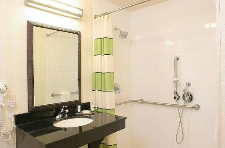 Fairfield Inn and Suites by Marriott Titusville Kennedy Spac