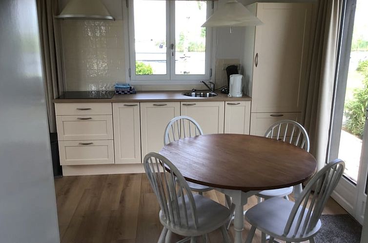 Vakantiehuisje in Leimuiden gem. Kaag en Braassem