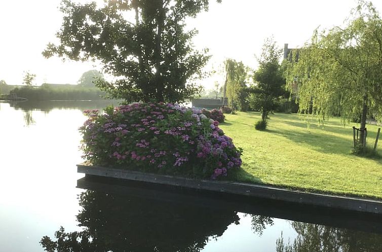 Vakantiehuisje in Leimuiden gem. Kaag en Braassem