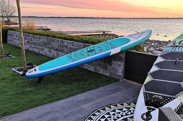 Huisje in Rijnsaterwoude