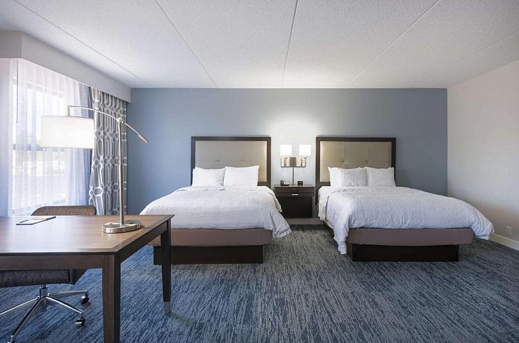 Hampton Inn Mount Airy