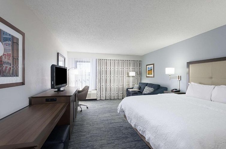 Hampton Inn Mount Airy