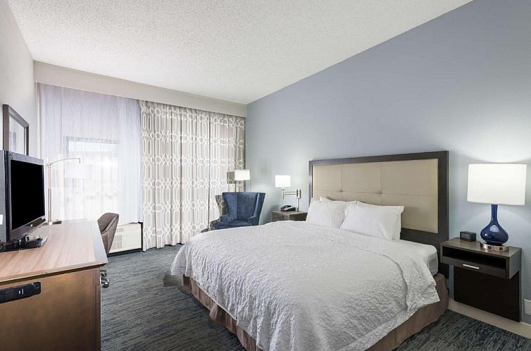 Hampton Inn Mount Airy