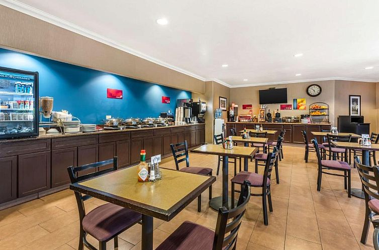 Best Western Plus Wine Country Inn & Suites