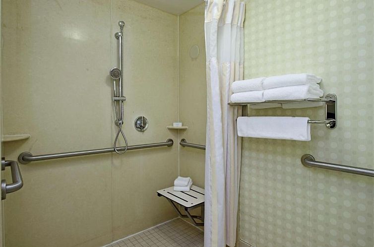 Hilton Garden Inn Sonoma County Airport