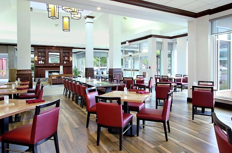 Hilton Garden Inn Sonoma County Airport