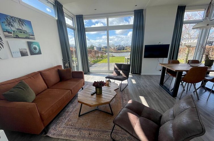 Chalet in Hellevoetsluis