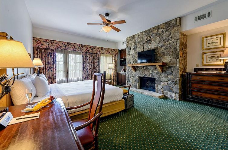 Lanier Islands Legacy Lodge