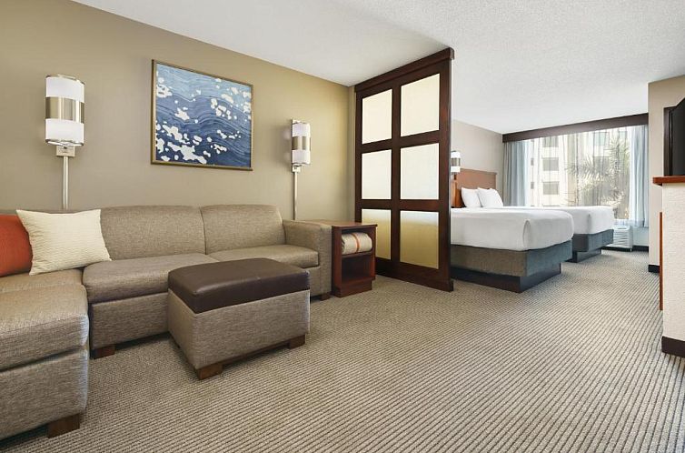 Hyatt Place Fort Lauderdale Airport/Cruise Port