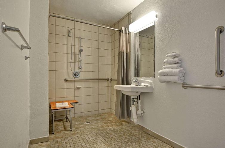 Motel 6 Dania Beach