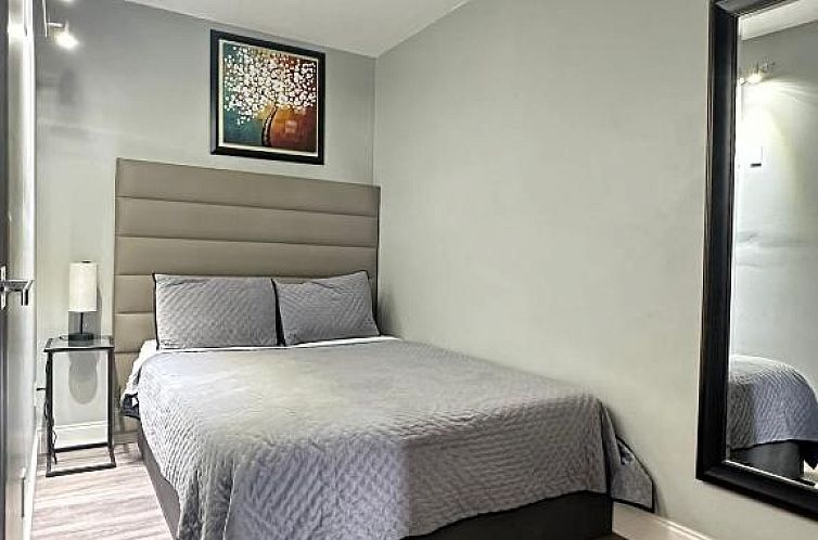 Sheridan Suites Apartments