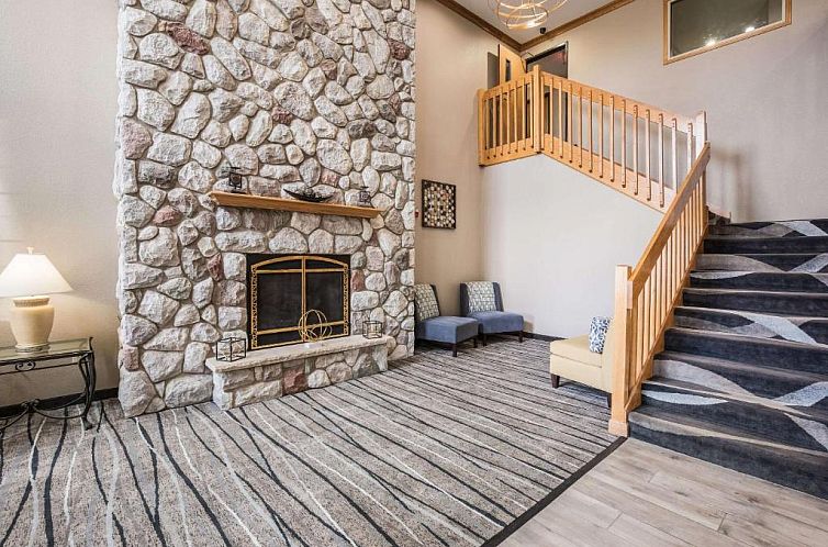 Quality Inn & Suites Lodi